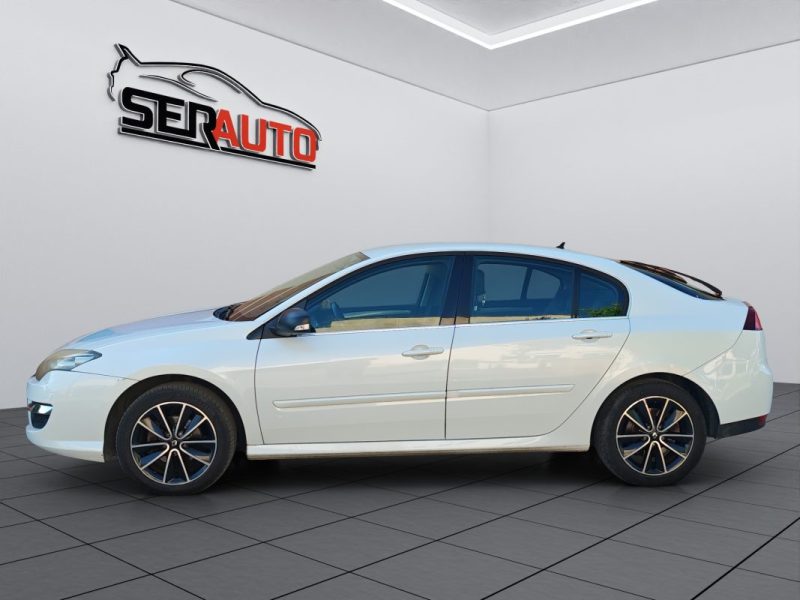 RENAULT LAGUNA III 1.5 DCI 110 CHAMPION NERVASPORT