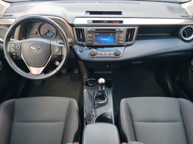 TOYOTA RAV4 124 D-4D WHITE EDITION 2WD