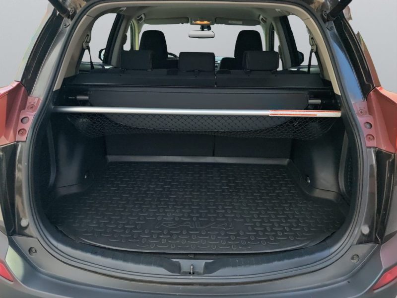 TOYOTA RAV4 124 D-4D WHITE EDITION 2WD