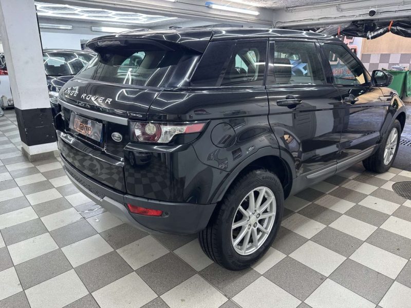 LAND ROVER EVOQUE 2.2 TD4 PURE 94950 KMS