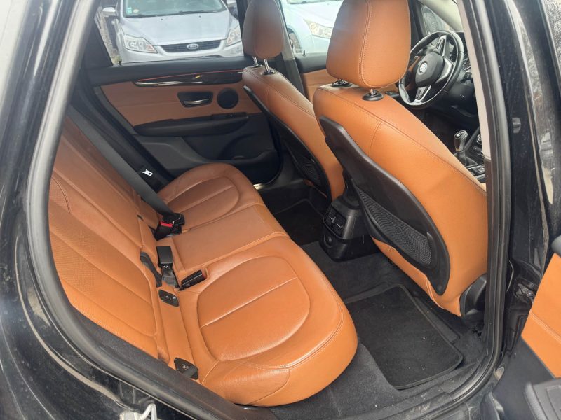 B.M.W. TOURER 216D 116CH LUXURY 2016