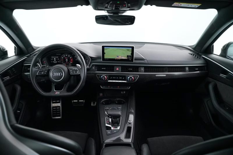 AUDI RS4 AVANT 2.9 TFSI QU / PANO / MATRIX LED / CAMÉRA / FULL BLACK 2019