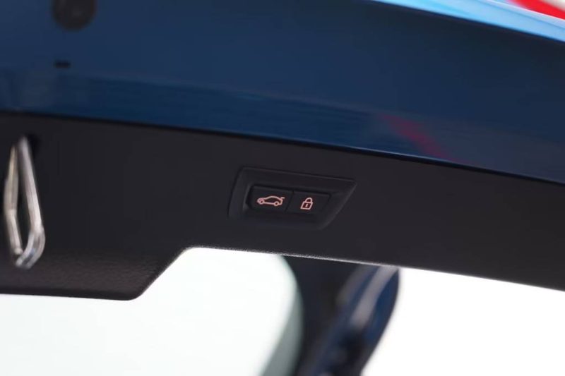 BMW X6 M50 XDRIVE / H&K / HUD / ACC / ATTELAGE / M SPORT 2019