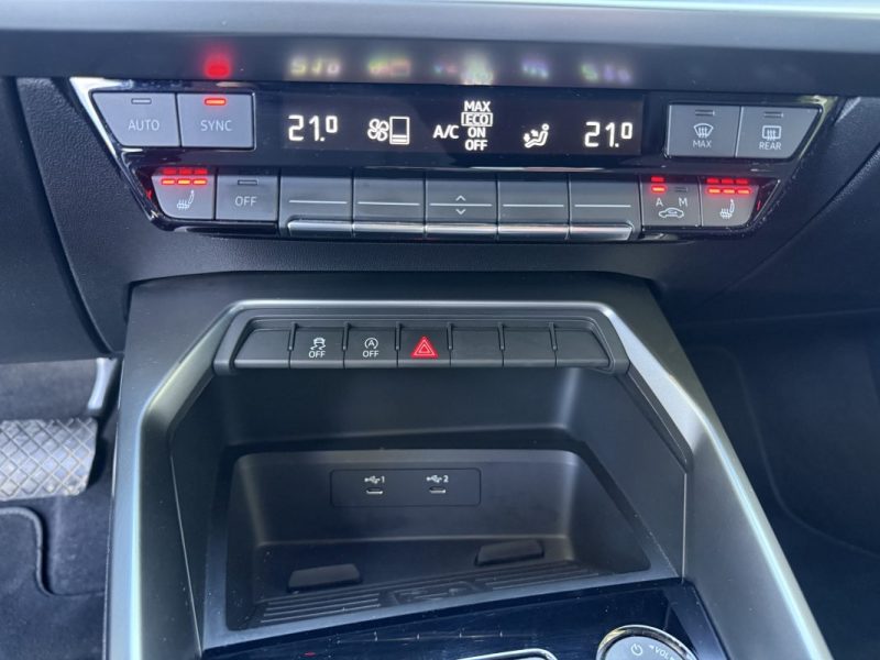 AUDI A3 BERLINE 30 TFSI 110CH MILD HYBRID DESIGN S TRONIC 7 2021 CAR PLAY SIEGES CHAUFFANTS 
