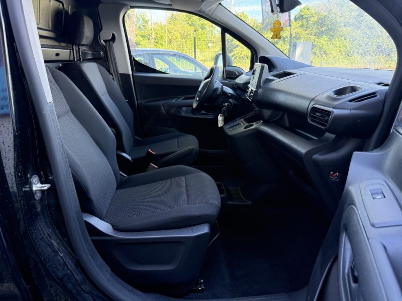 PEUGEOT PARTNER 3 M 1000KG BLUEHDI 130CH S&S EAT8 2023