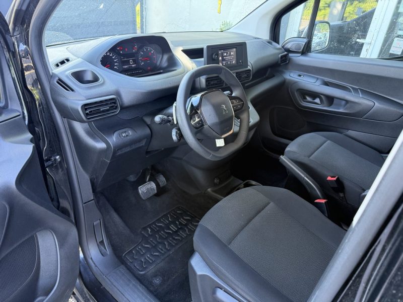 PEUGEOT PARTNER 3 M 1000KG BLUEHDI 130CH S&S EAT8 2023
