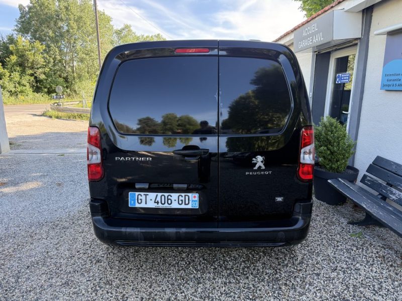 PEUGEOT PARTNER 3 M 1000KG BLUEHDI 130CH S&S EAT8 2023