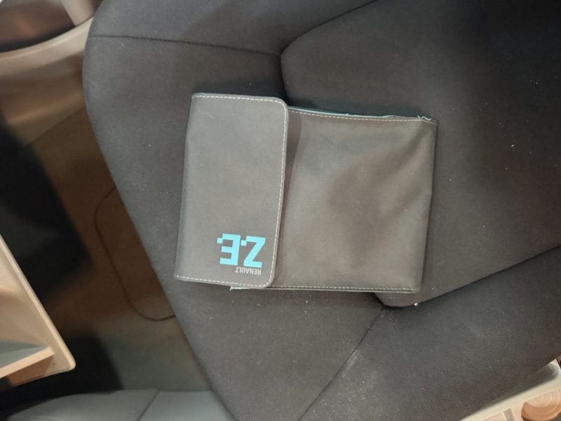 RENAULT ZOE INTENS CHARGE RAPIDE 2014