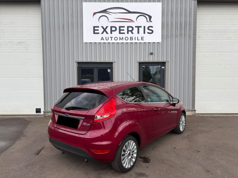 FORD FIESTA 1.25i TITANIUM 82CV 