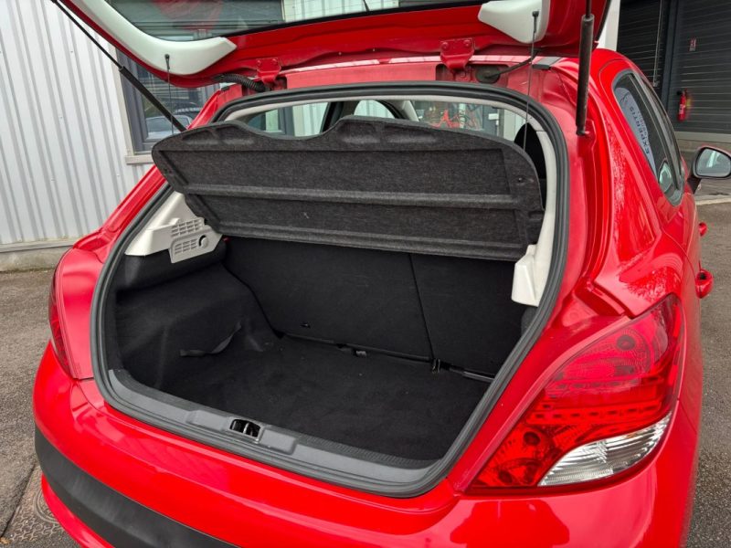PEUGEOT 207 TENDANCE 1.4 VTi 95CV