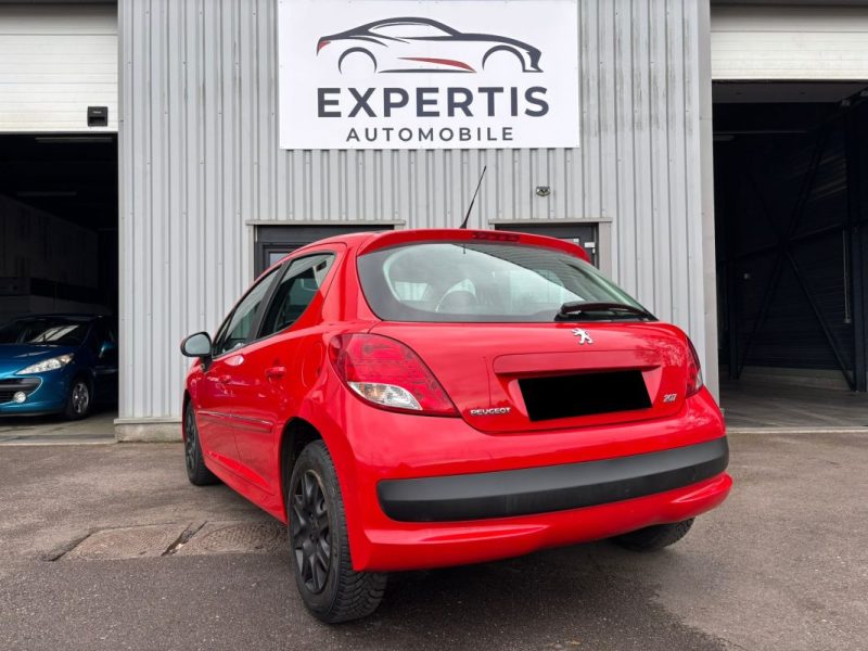 PEUGEOT 207 TENDANCE 1.4 VTi 95CV