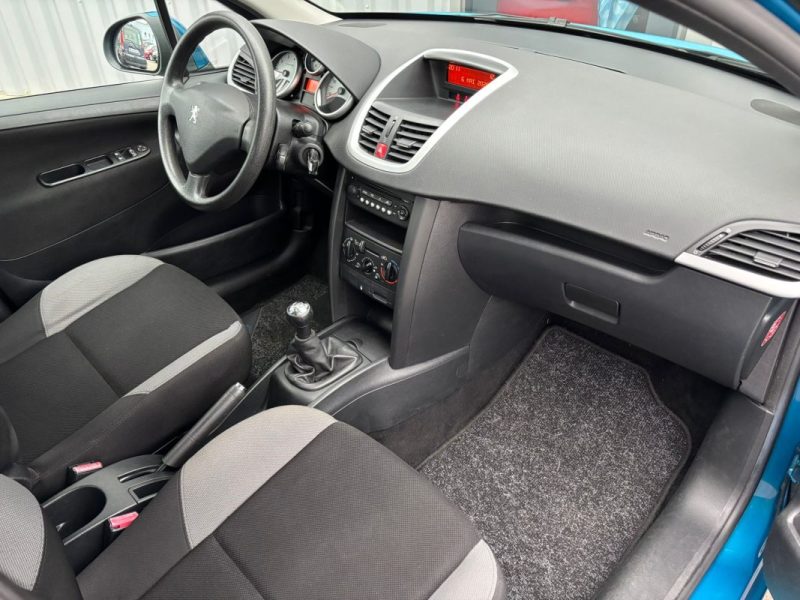 PEUGEOT 207 URBAN MOVE 1.4 VTi 95CV 