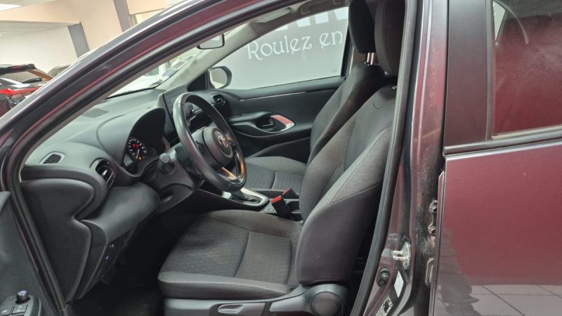 TOYOTA YARIS 4 BERLINE 116cv DYNAMIC BUSINESS 2022/1 ERE MAIN/TVA RECUPERABLE