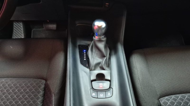TOYOTA C-HR PHASE 2 SUV 122cv DYNAMIC BUSINESS/1 ERE MAIN/TVA RECUPERABLE