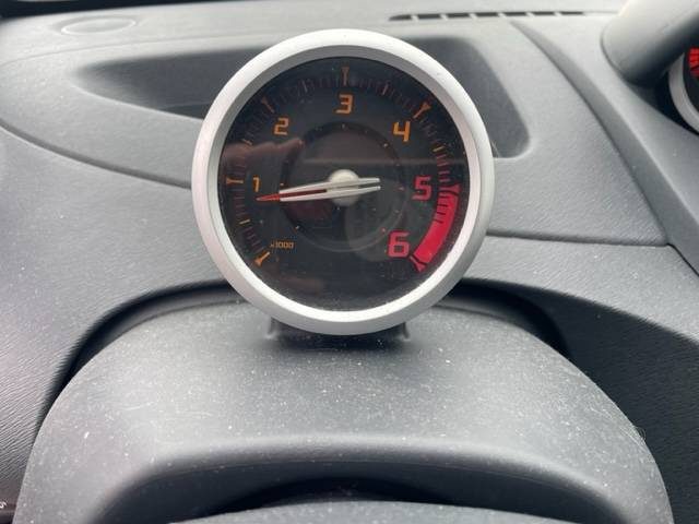 RENAULT TWINGO II 1.5 DCI 75 YAHOO 2011