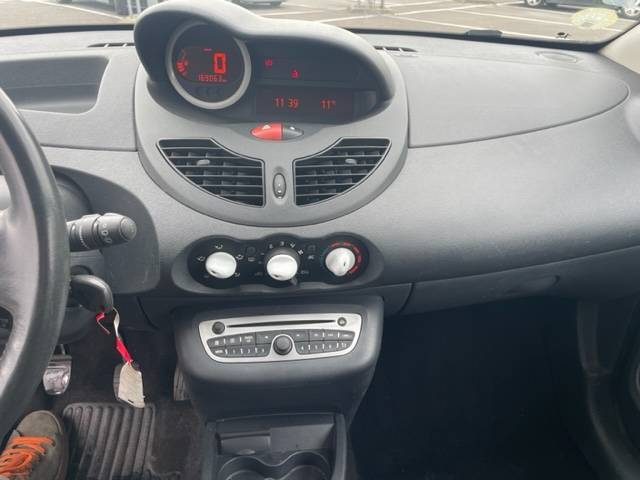 RENAULT TWINGO II 1.5 DCI 75 YAHOO 2011