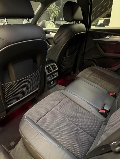 MAGNIFIQUE AUDI Q5 40 TDI 190CH QUATTRO S-LINE TRONIC (SIEGES CHAUFFANTS, ATTELAGE )⭐️⭐️⭐️⭐️⭐️