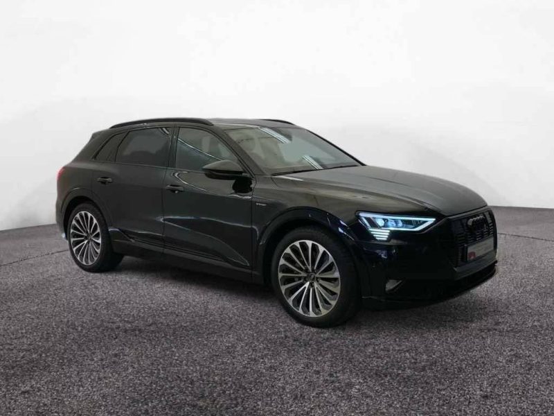 Audi E-TRON 55 95 KWH S-LINE Pano/Matrix/B&O/HUD/360°/ATTELAGE — SOH 99,5%