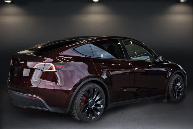 Tesla MODEL Y  PERFORMANCE DUAL MOTOR AWD 534 ch — Facelift  — Pano — Pompe à chaleur — 1ère ma