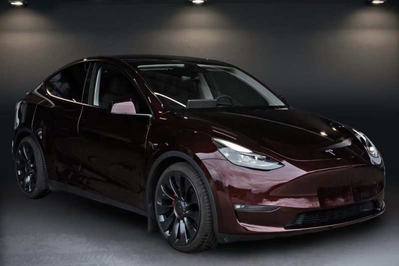 Tesla MODEL Y  PERFORMANCE DUAL MOTOR AWD 534 ch — Facelift  — Pano — Pompe à chaleur — 1ère ma