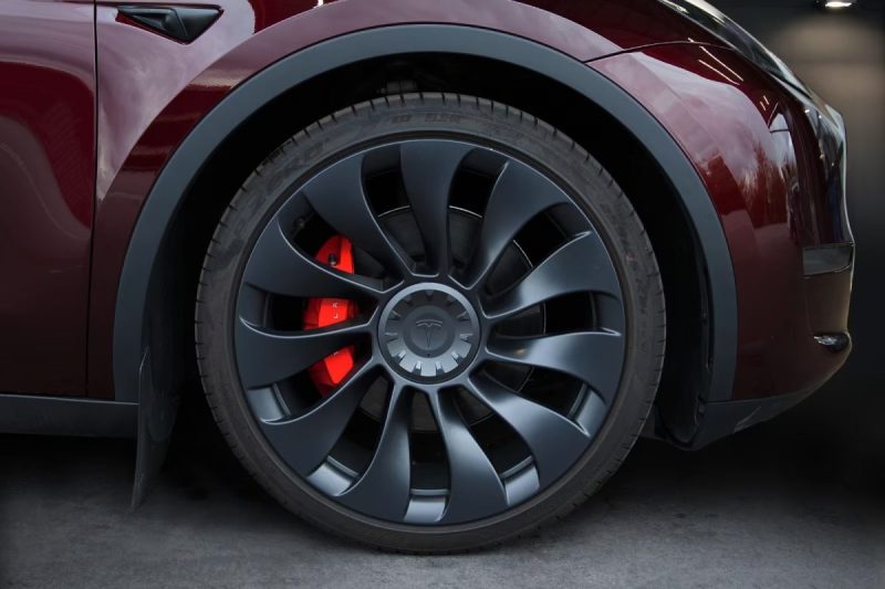Tesla MODEL Y  PERFORMANCE DUAL MOTOR AWD 534 ch — Facelift  — Pano — Pompe à chaleur — 1ère ma
