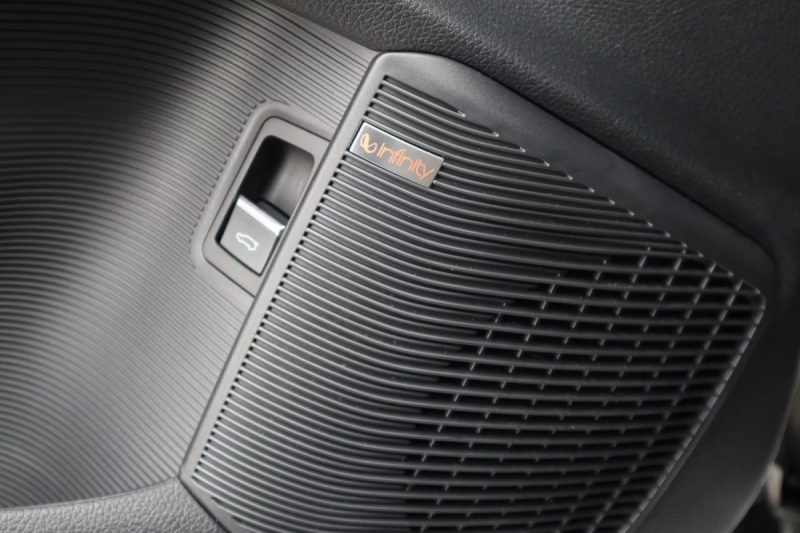 BYD SEAL U DM-I DESIGN AWD 324 CH — 4×4 — PANO — HUD — 360° — CUIR — VÉHICULE NEUF