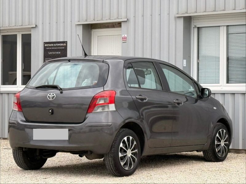 TOYOTA YARIS 1.4 D-4D 90CV CONFORT  2010 171 500KM