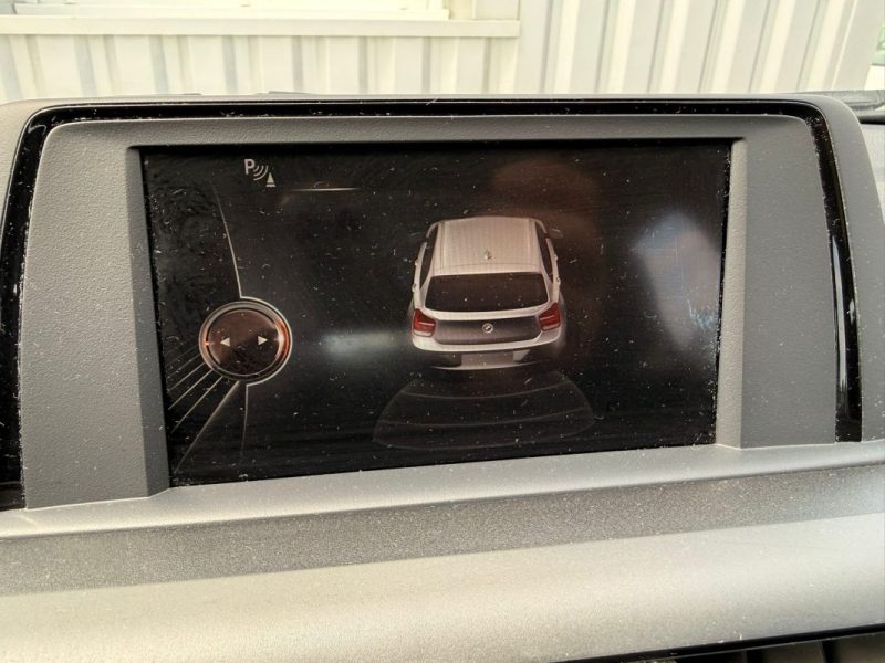 B.M.W. SERIE 1 116D 116CV SPORT 5P 2014 185 000KM