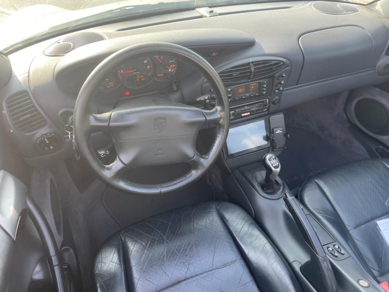 PORSCHE BOXSTER 2.5