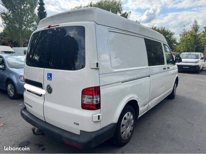 VOLKWAGEN TRANSPORTEUR VOLKSWAGEN TRANPORTER 2.0 TDI 102 CV L2H2 129.000 KMS 2015