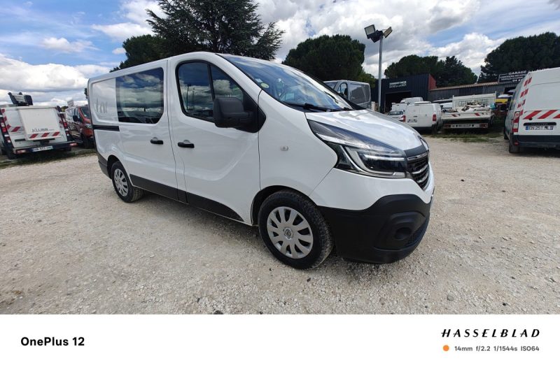 RENAULT TRAFIC L1H1 1200 2.0 DCI 120CH CABINE APPROFONDIE CONFORT 6 places