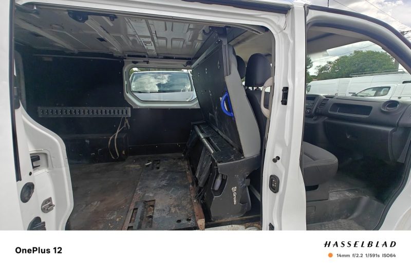 RENAULT TRAFIC L1H1 1200 2.0 DCI 120CH CABINE APPROFONDIE CONFORT 6 places