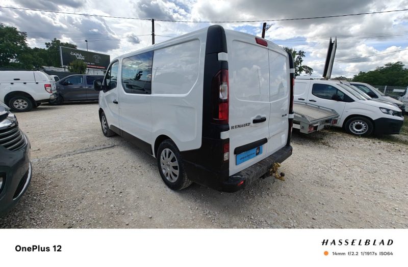 RENAULT TRAFIC L1H1 1200 2.0 DCI 120CH CABINE APPROFONDIE CONFORT 6 places