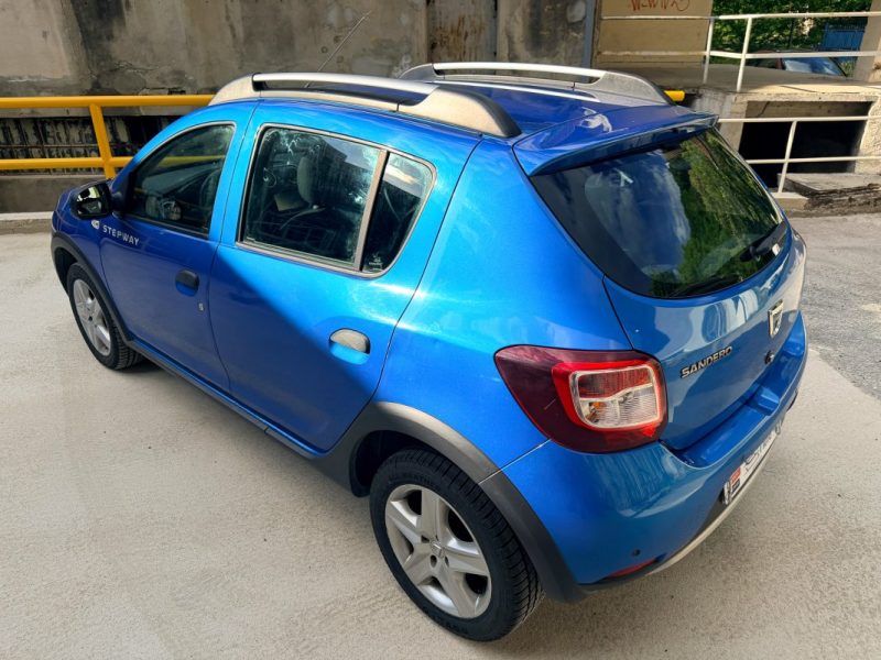 Dacia Sandero 0.9 Tce 90ch Prestige ✨ Radar de recul - MediaNav - Climatisation - Bluetooth