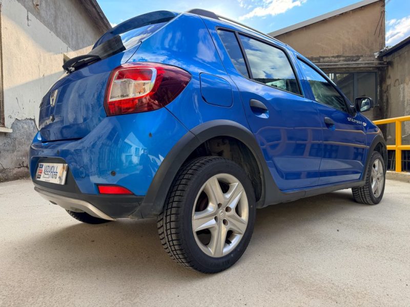 Dacia Sandero 0.9 Tce 90ch Prestige ✨ Radar de recul - MediaNav - Climatisation - Bluetooth