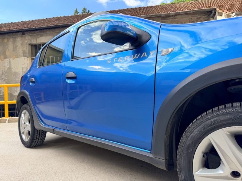 Dacia Sandero 0.9 Tce 90ch Prestige ✨ Radar de recul - MediaNav - Climatisation - Bluetooth