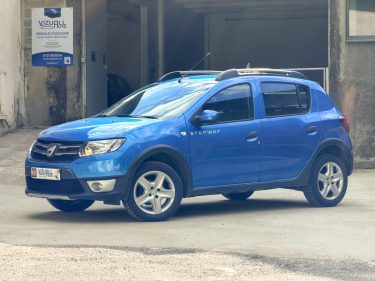 Dacia Sandero 0.9 Tce 90ch Prestige ✨ Radar de recul - MediaNav - Climatisation - Bluetooth