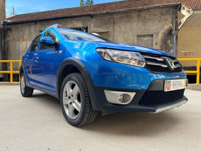 Dacia Sandero 0.9 Tce 90ch Prestige ✨ Radar de recul - MediaNav - Climatisation - Bluetooth