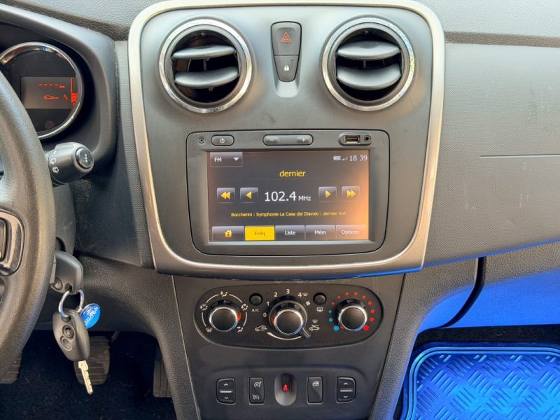 Dacia Sandero 0.9 Tce 90ch Prestige ✨ Radar de recul - MediaNav - Climatisation - Bluetooth