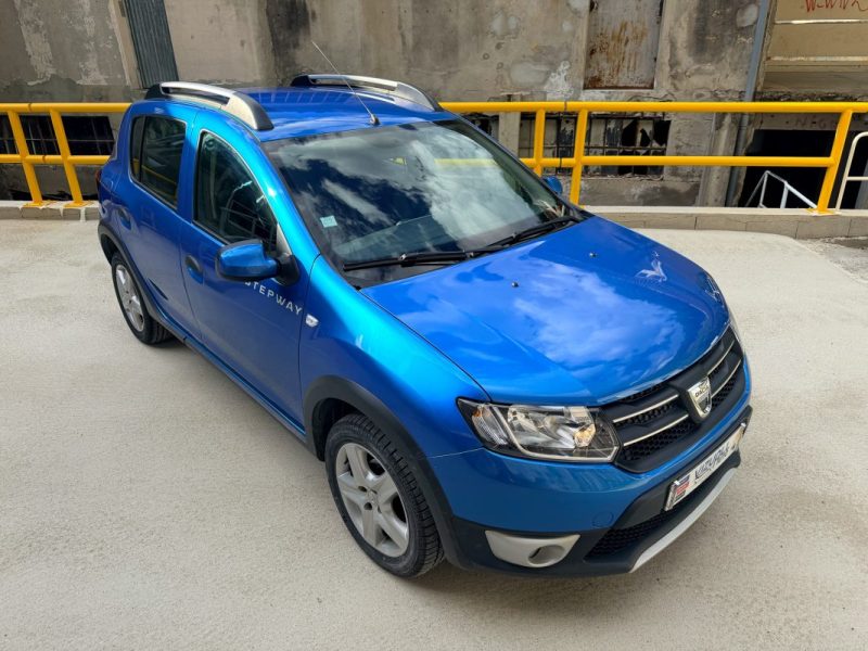 Dacia Sandero 0.9 Tce 90ch Prestige ✨ Radar de recul - MediaNav - Climatisation - Bluetooth
