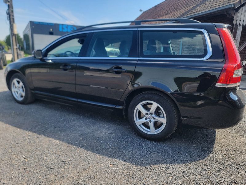 VOLVO V70 2L DIESEL 120CH 2016