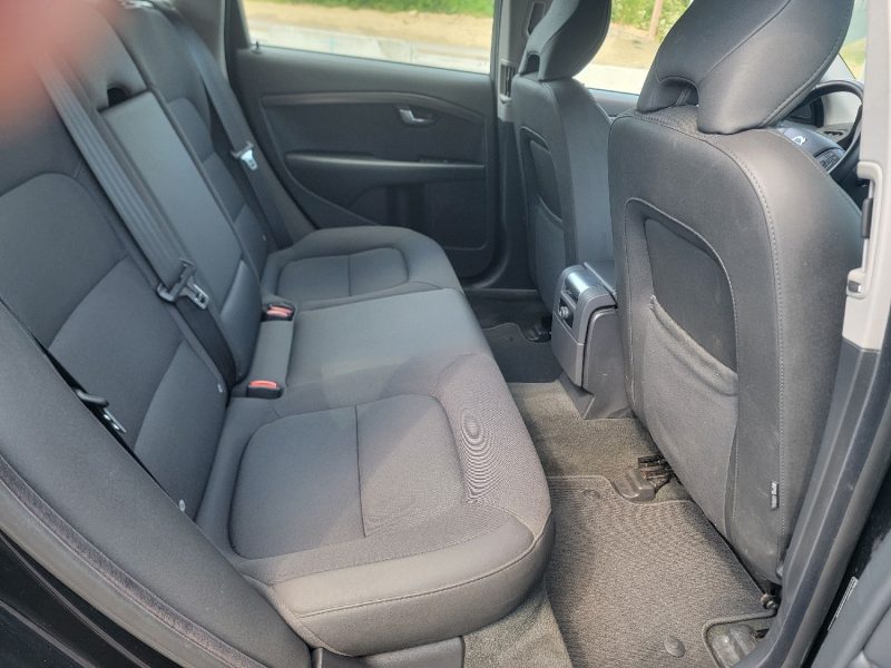 VOLVO V70 2L DIESEL 120CH 2016