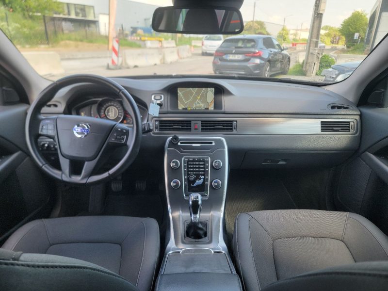 VOLVO V70 2L DIESEL 120CH 2016