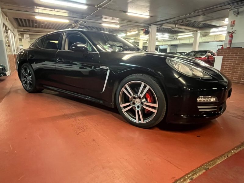 PORSCHE Panamera 4.8 V8 4S 2010