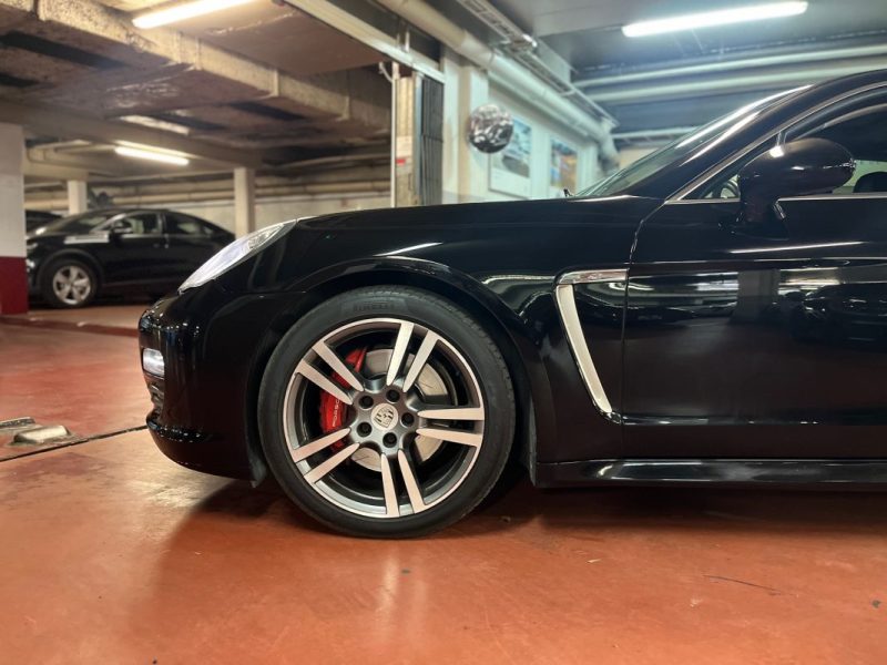 PORSCHE Panamera 4.8 V8 4S 2010