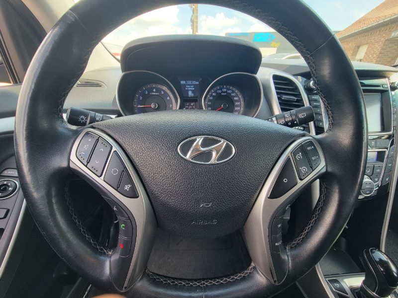 HYUNDAI I30 1,6 135CH 2015