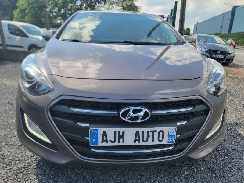 HYUNDAI I30 1,6 135CH 2015