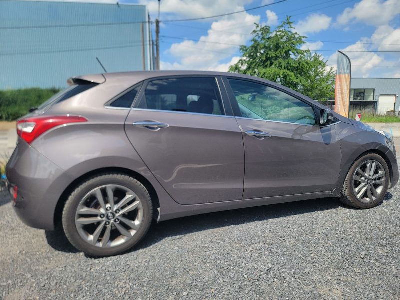 HYUNDAI I30 1,6 135CH 2015