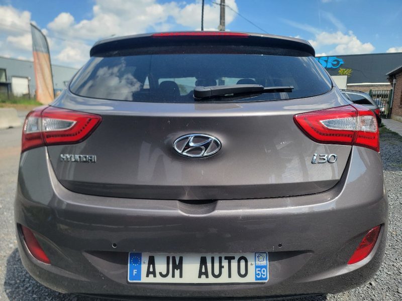HYUNDAI I30 1,6 135CH 2015
