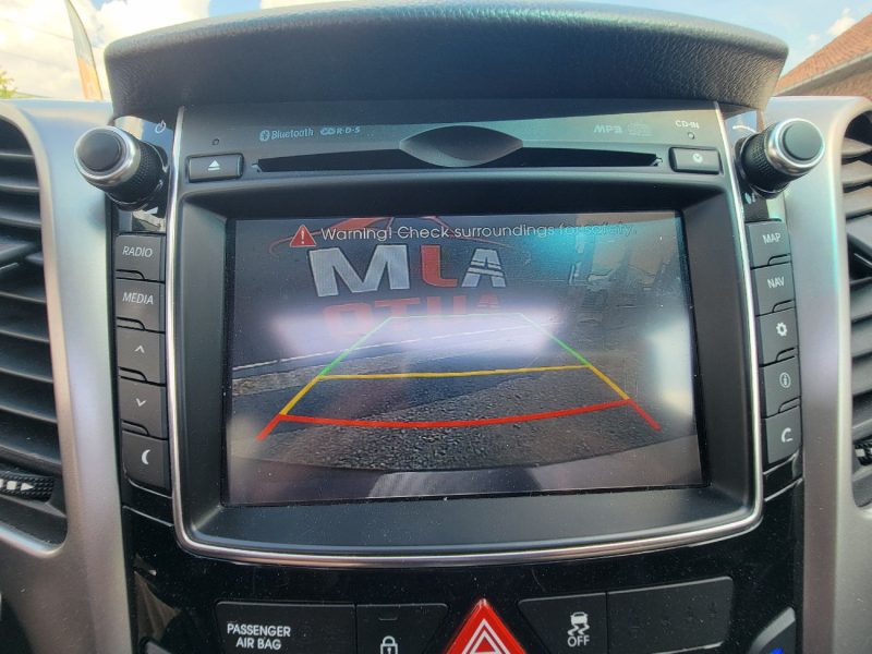 HYUNDAI I30 1,6 135CH 2015
